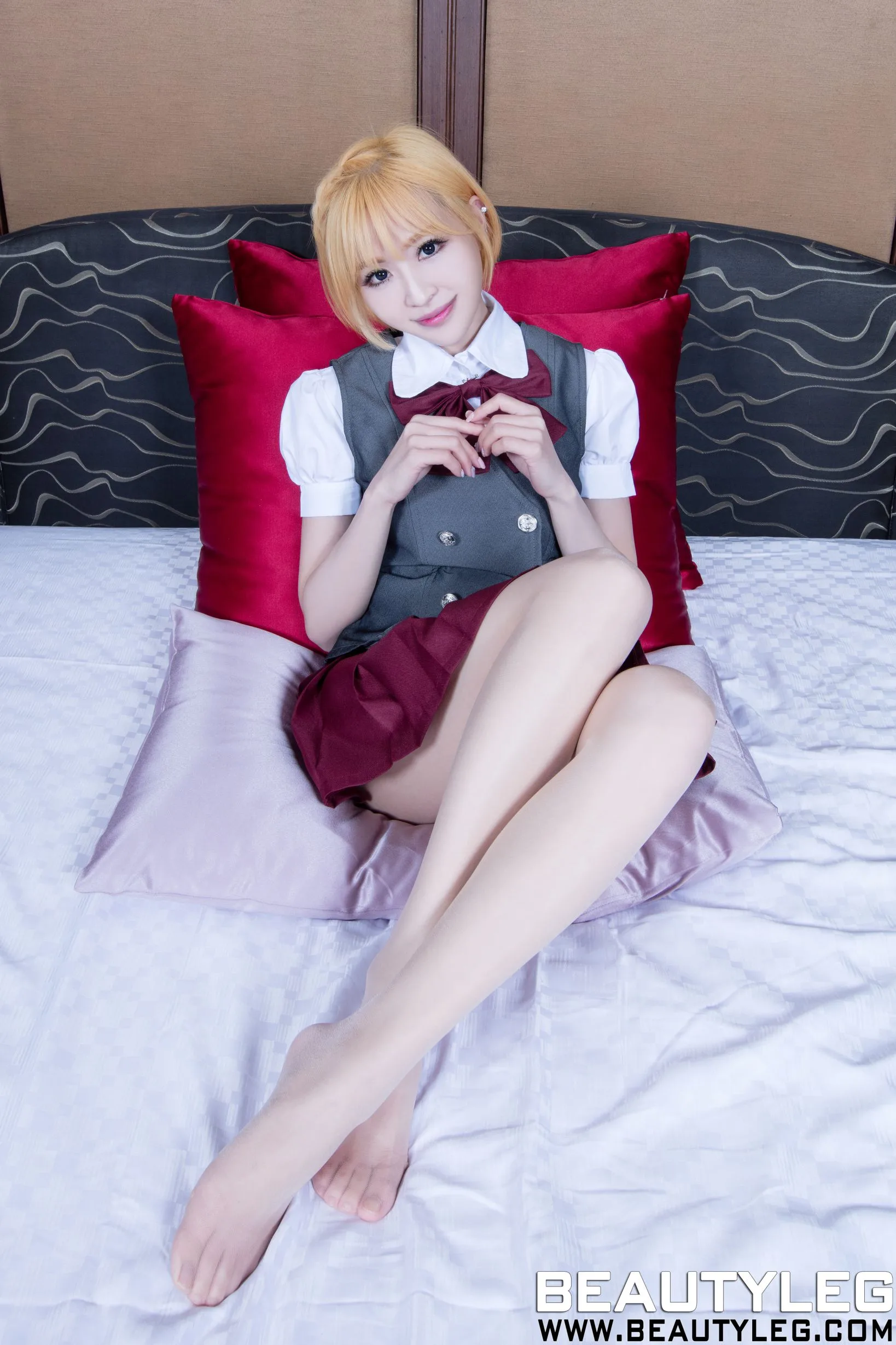 [Beautyleg] Số 1296 Bộ ảnh đôi chân tuyệt đẹp của người mẫu Lucy - 37