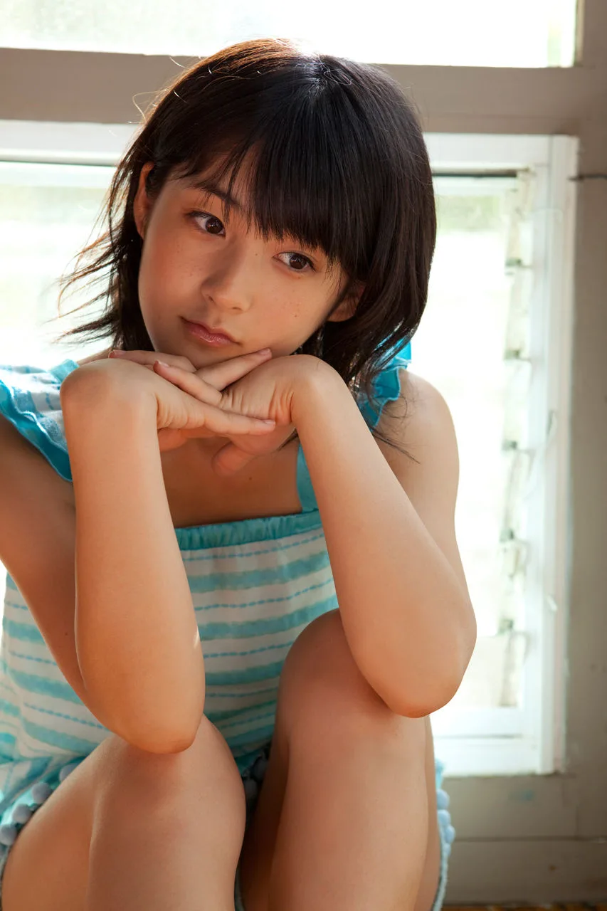 [Sách điện tử H!P] Tập ảnh Tsugunaga Momoko số 77 - 3