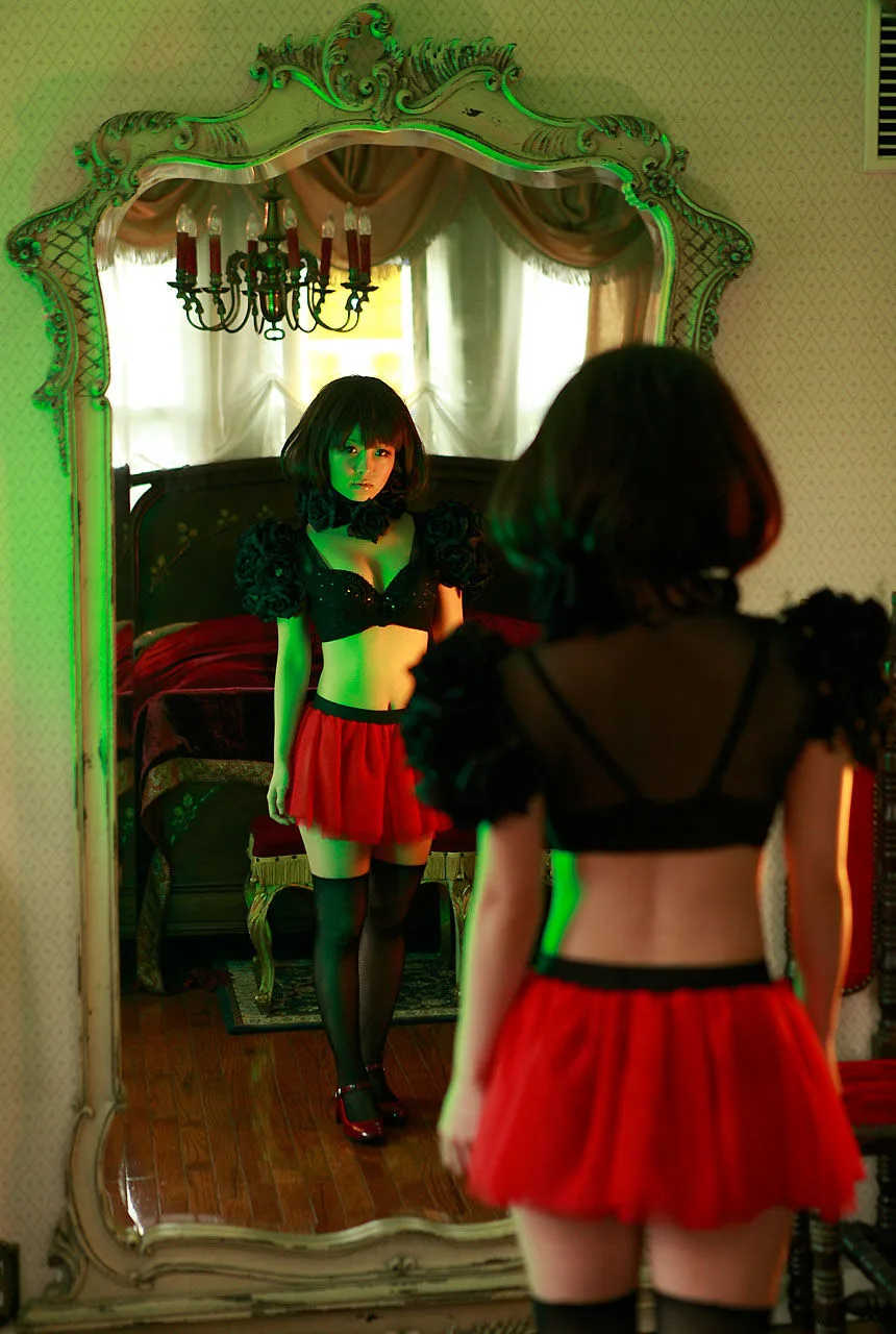 [Image.tv] Album ảnh "Sự lãng mạn của trắng và đen" của Misaki Saijo - 26