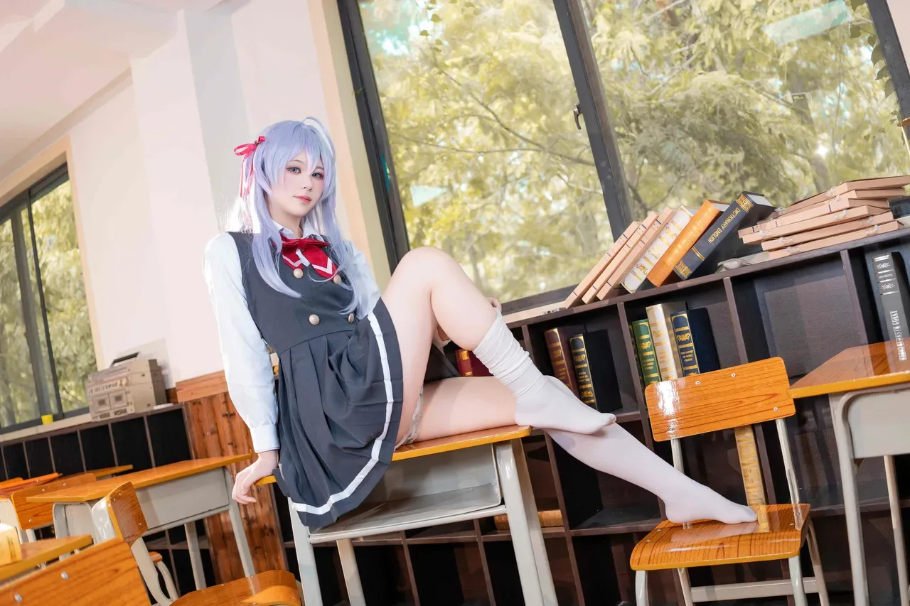 Sự vắng mặt của 鲨鲨 – 肻座の艾萉萉学 - 6